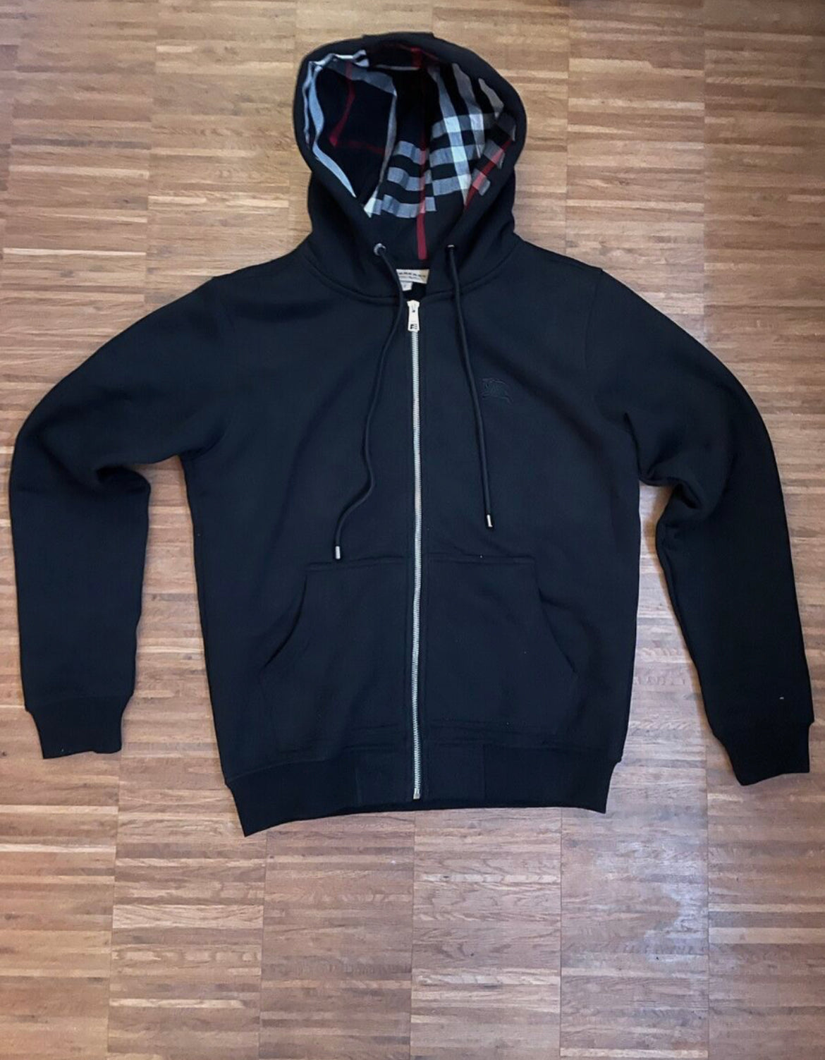 Burberry Zipper Black 3