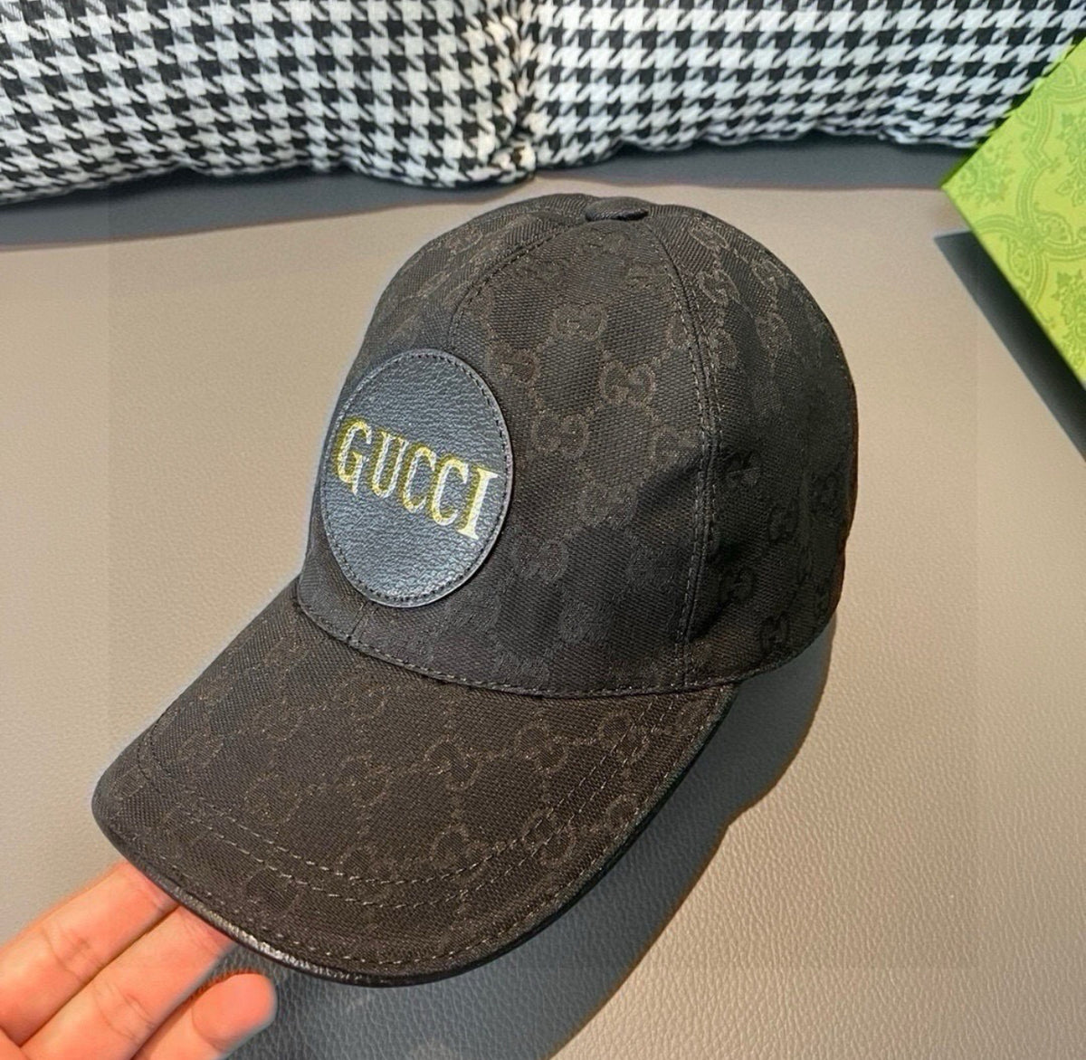 Gucci Cap Black Logo 6