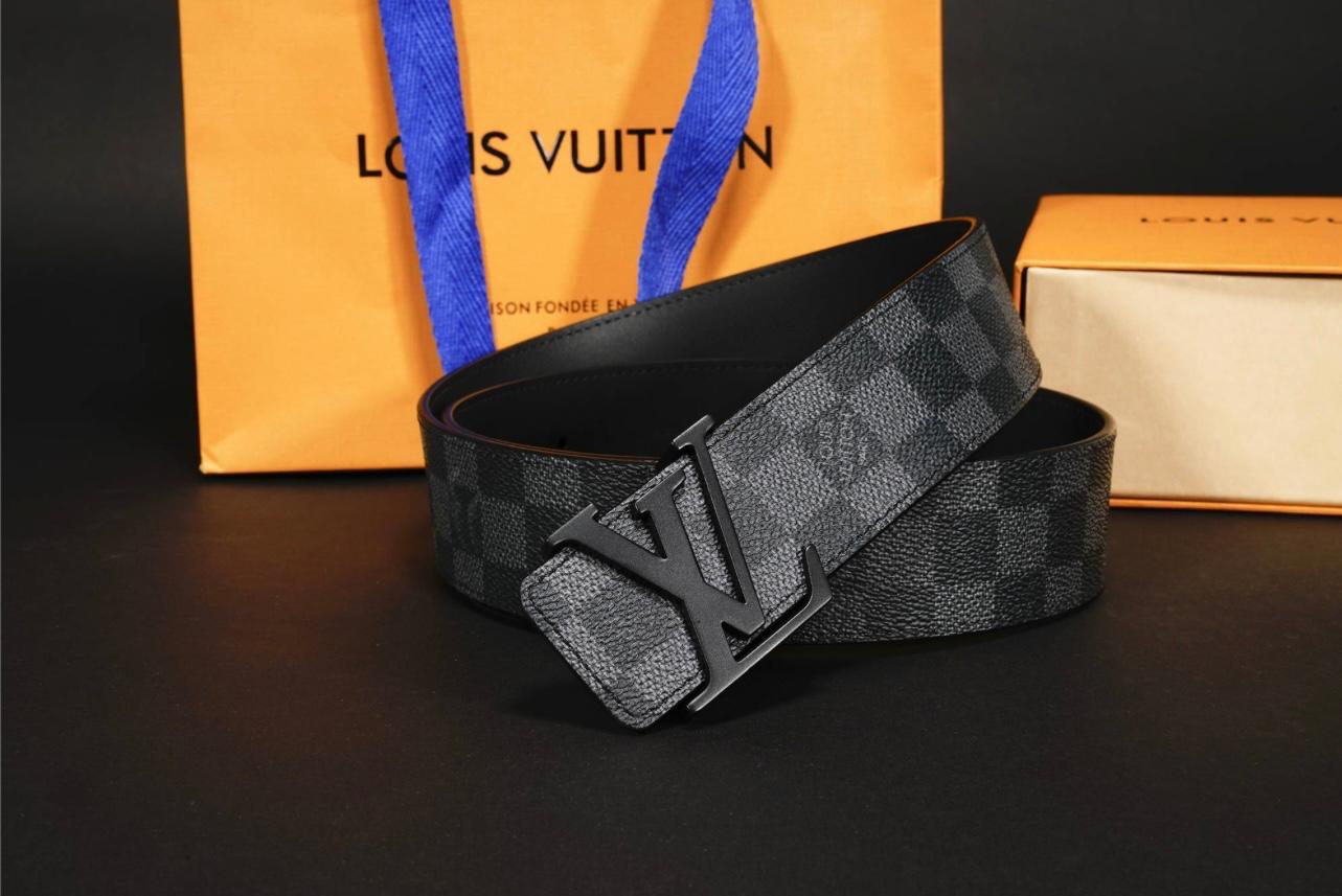 Louis Vuitton Gürtel Schwarz 1