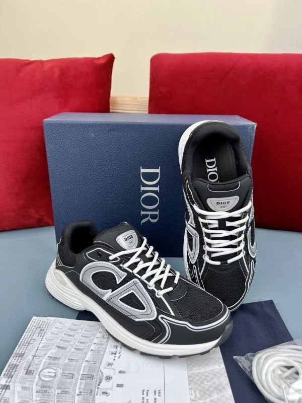 Dior B30 Sneaker Black &amp; White 3