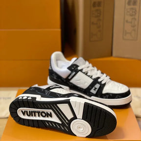 Louis Vuitton Trainer Schwarz 3