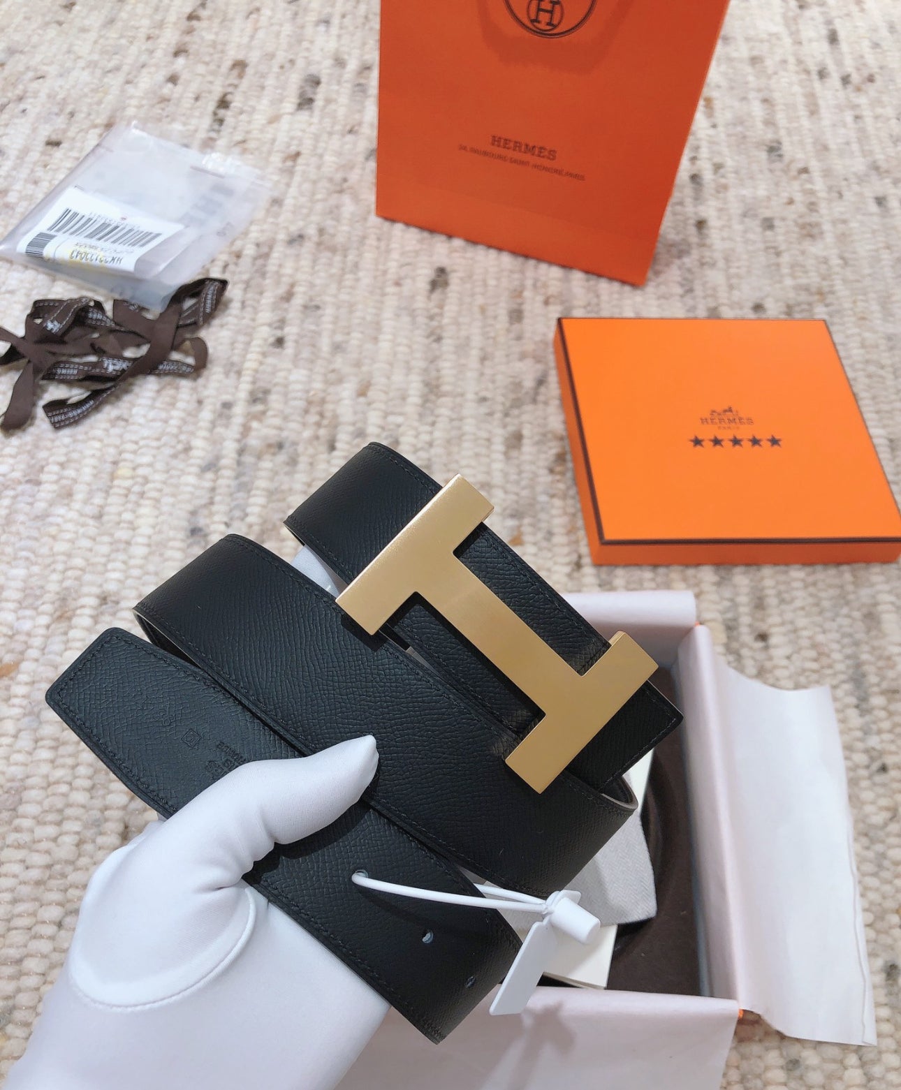 Hermés Belt Black &amp; Gold 10