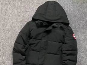 Canada Goose Winterjacke Schwarz 1