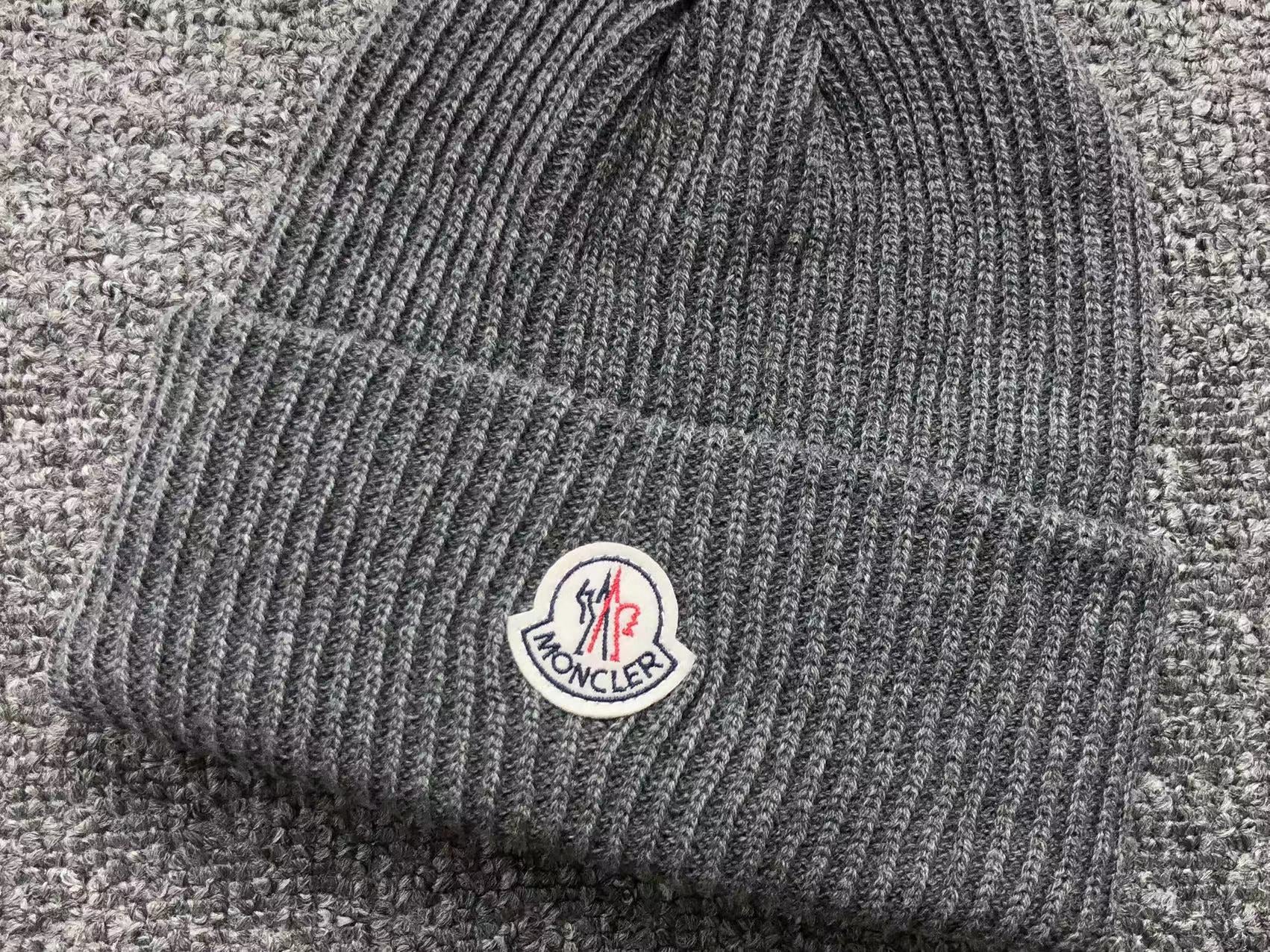 Moncler Beanie Gray 5