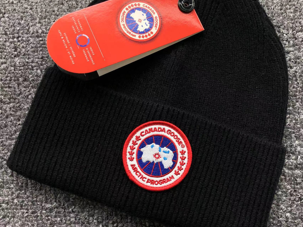 Canada Goose Beanie Black 1