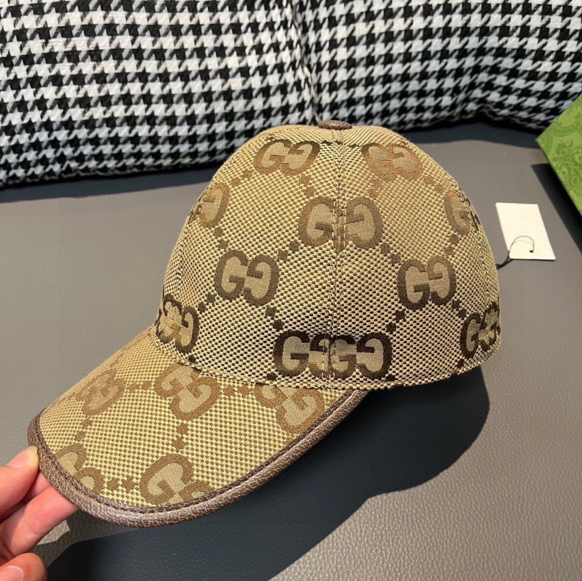 Gucci Cap 4