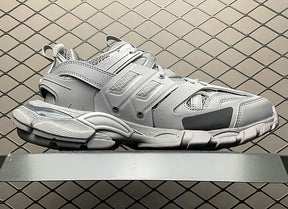 Balenciaga Tracks Grau 1